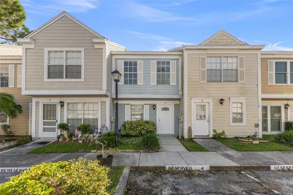 $1,975 | 6650 121st Avenue, Unit 4, Largo, FL 33773