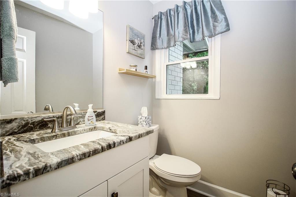 3611 Pinetop Road Greensboro, NC 27410 - Photo 11 of 29 Gallery Image 11