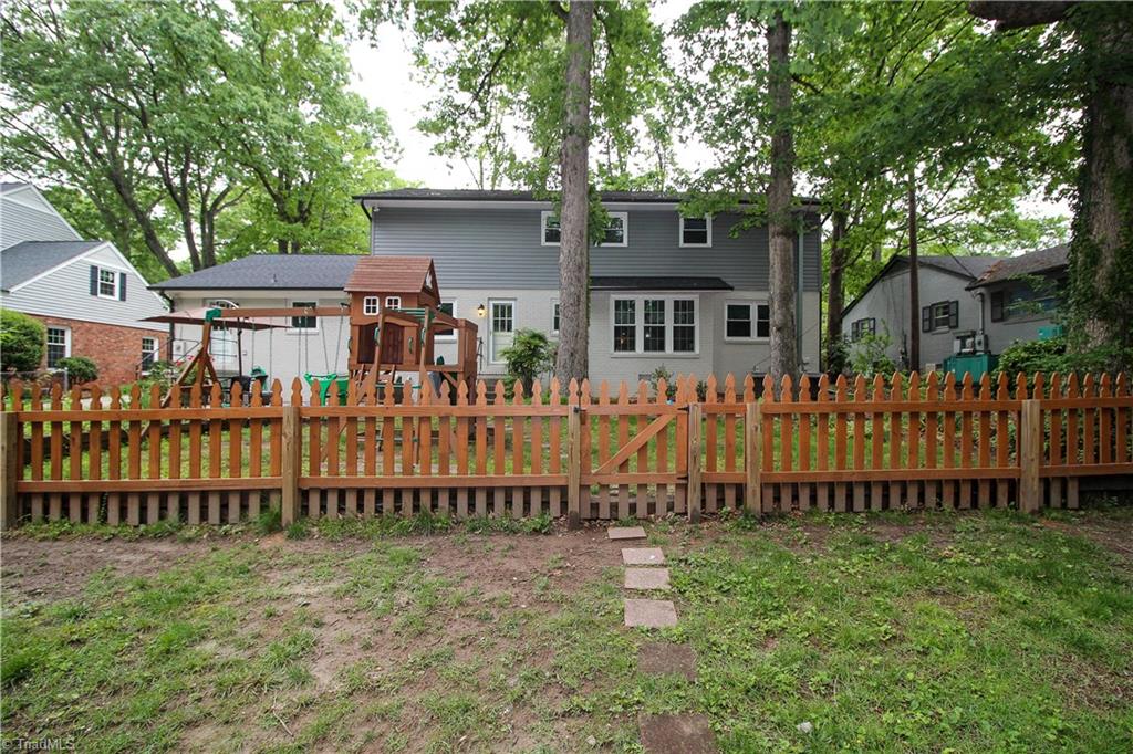 3611 Pinetop Road Greensboro, NC 27410 - Photo 27 of 29 Gallery Image 27