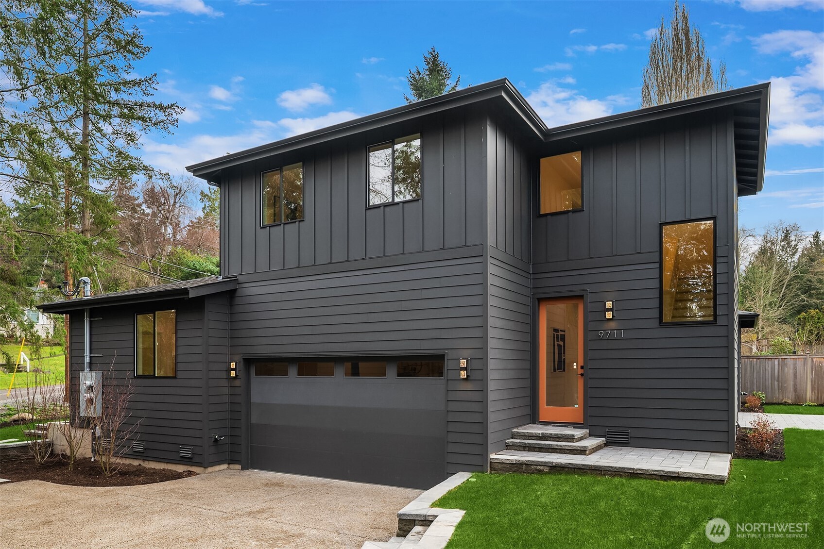 9711 44th Avenue Southwest Seattle, WA 98136 - Photo 2 of 40 Gallery Image 2