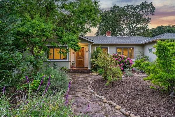 $799,000 | 807 Reichert Avenue, Novato, CA 94945