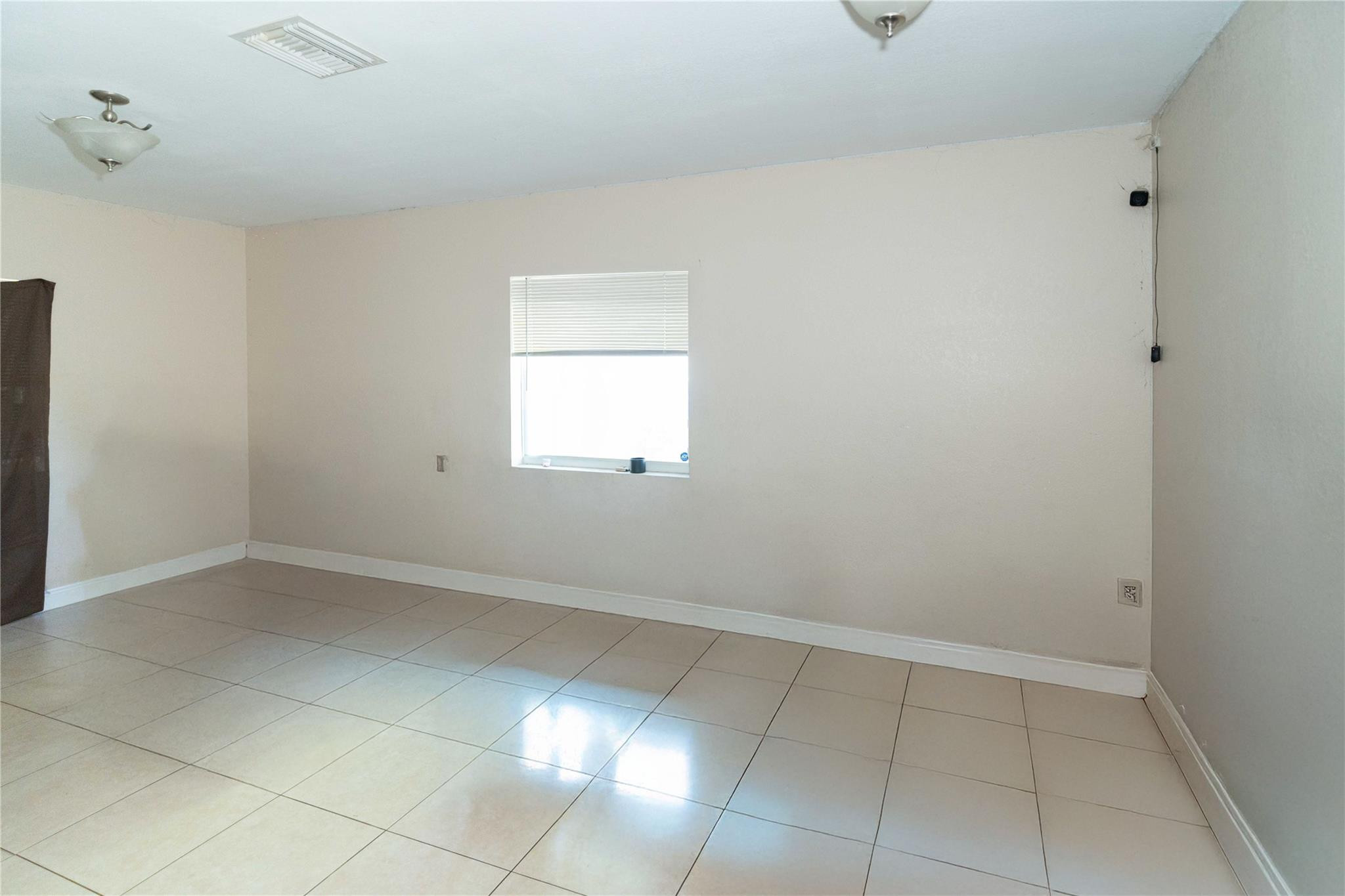 2430 Northwest 13th Street Pompano Beach, FL 33069 - Photo 15 of 23 #3.
