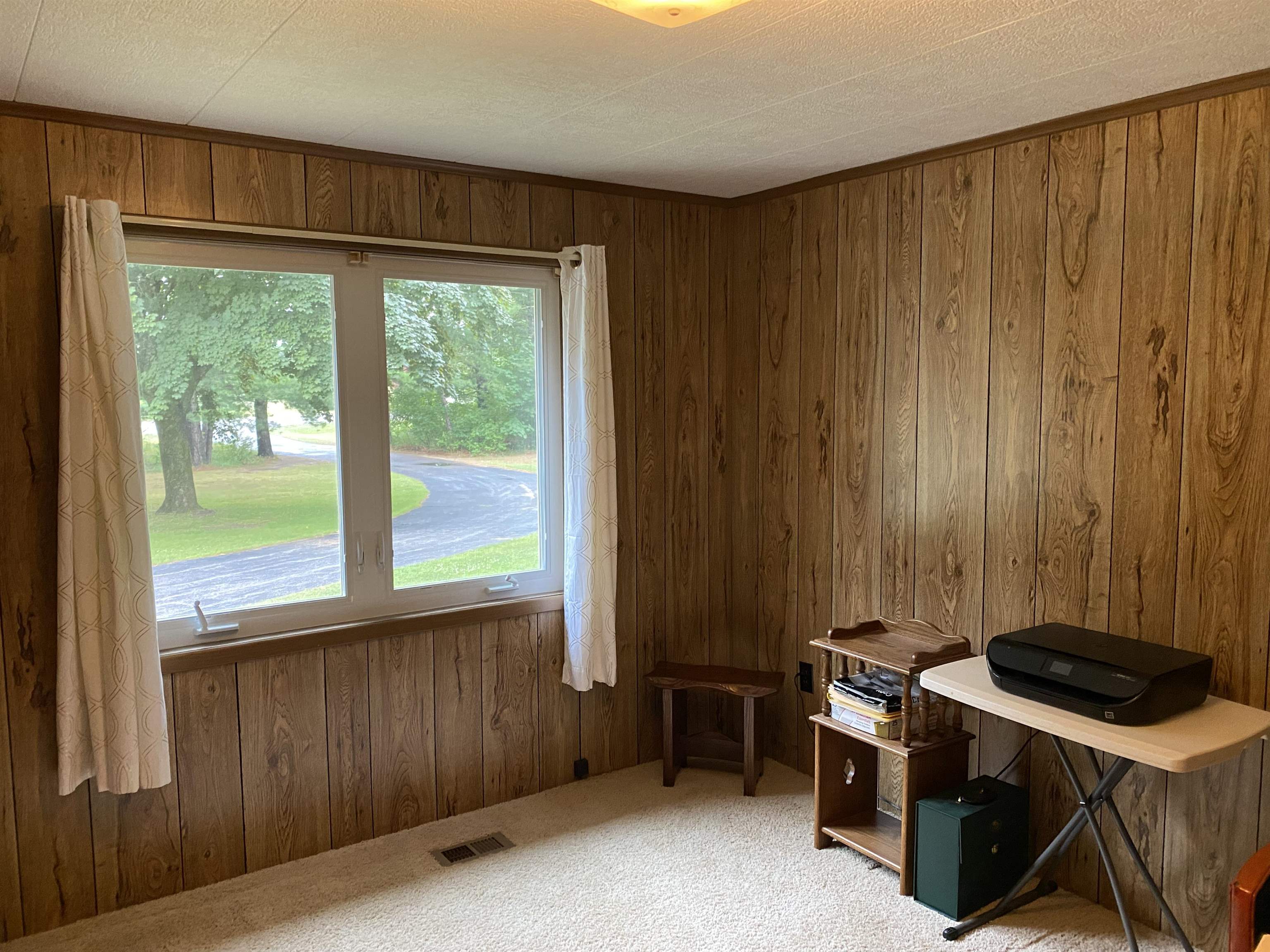 9246 South Cedar Run Road Traverse City, MI 49684 - Photo 35 of 55 1902365-34.JPG