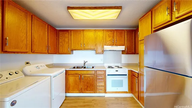 $2,000 | 1710 Punahou Street, Unit 305, Honolulu, HI 96822