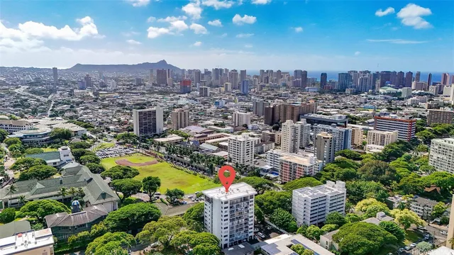 $2,000 | 1710 Punahou Street, Unit 305, Honolulu, HI 96822