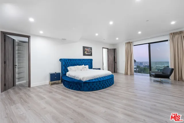 $25,000 | 6181 Temple Hill Drive, Los Angeles, CA 90068