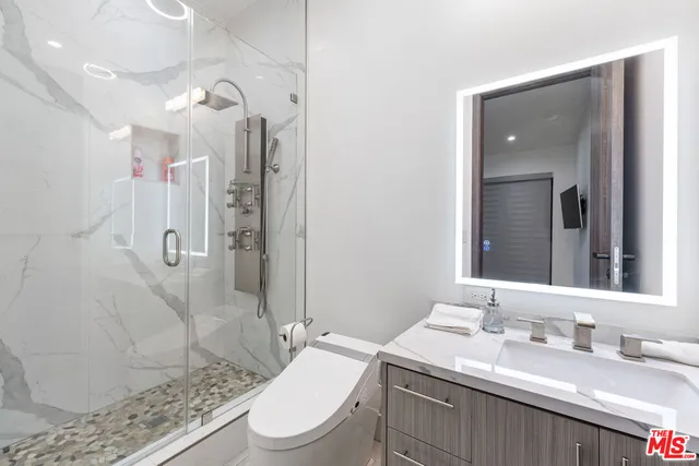 $25,000 | 6181 Temple Hill Drive, Los Angeles, CA 90068