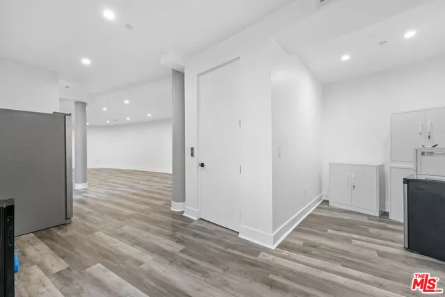 $25,000 | 6181 Temple Hill Drive, Los Angeles, CA 90068