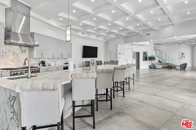 $25,000 | 6181 Temple Hill Drive, Los Angeles, CA 90068