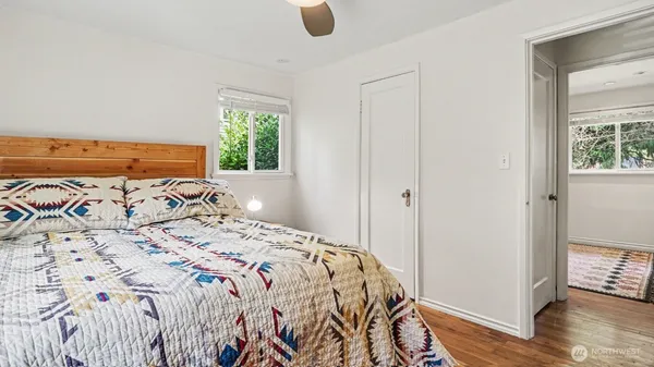 $2,200 | 16738 10th Avenue Northeast, Shoreline, WA 98155