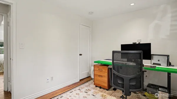 $2,200 | 16738 10th Avenue Northeast, Shoreline, WA 98155