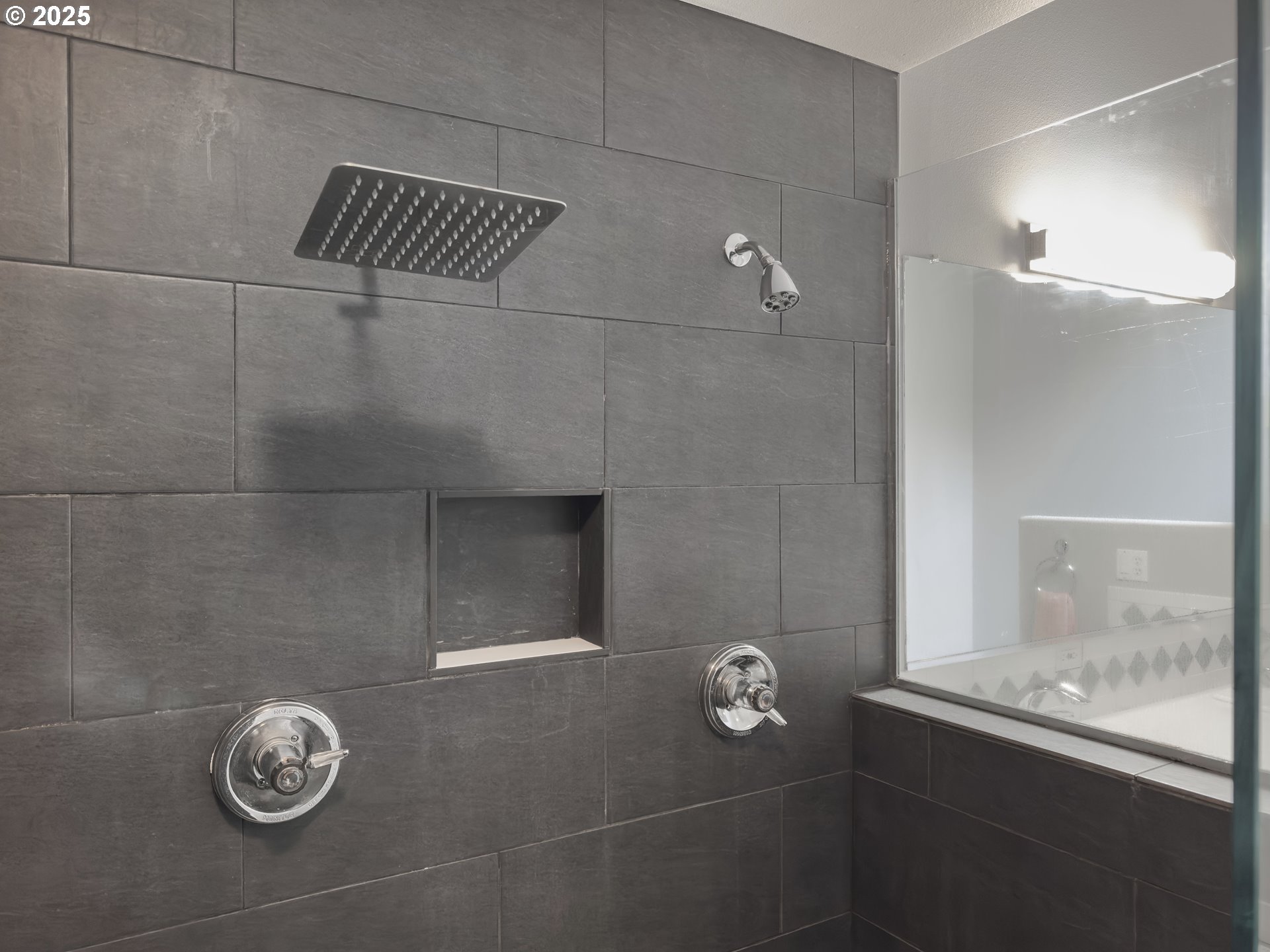 32370 Southeast Judd Road Eagle Creek, OR 97022 - Photo 29 of 48 a view of bathroom