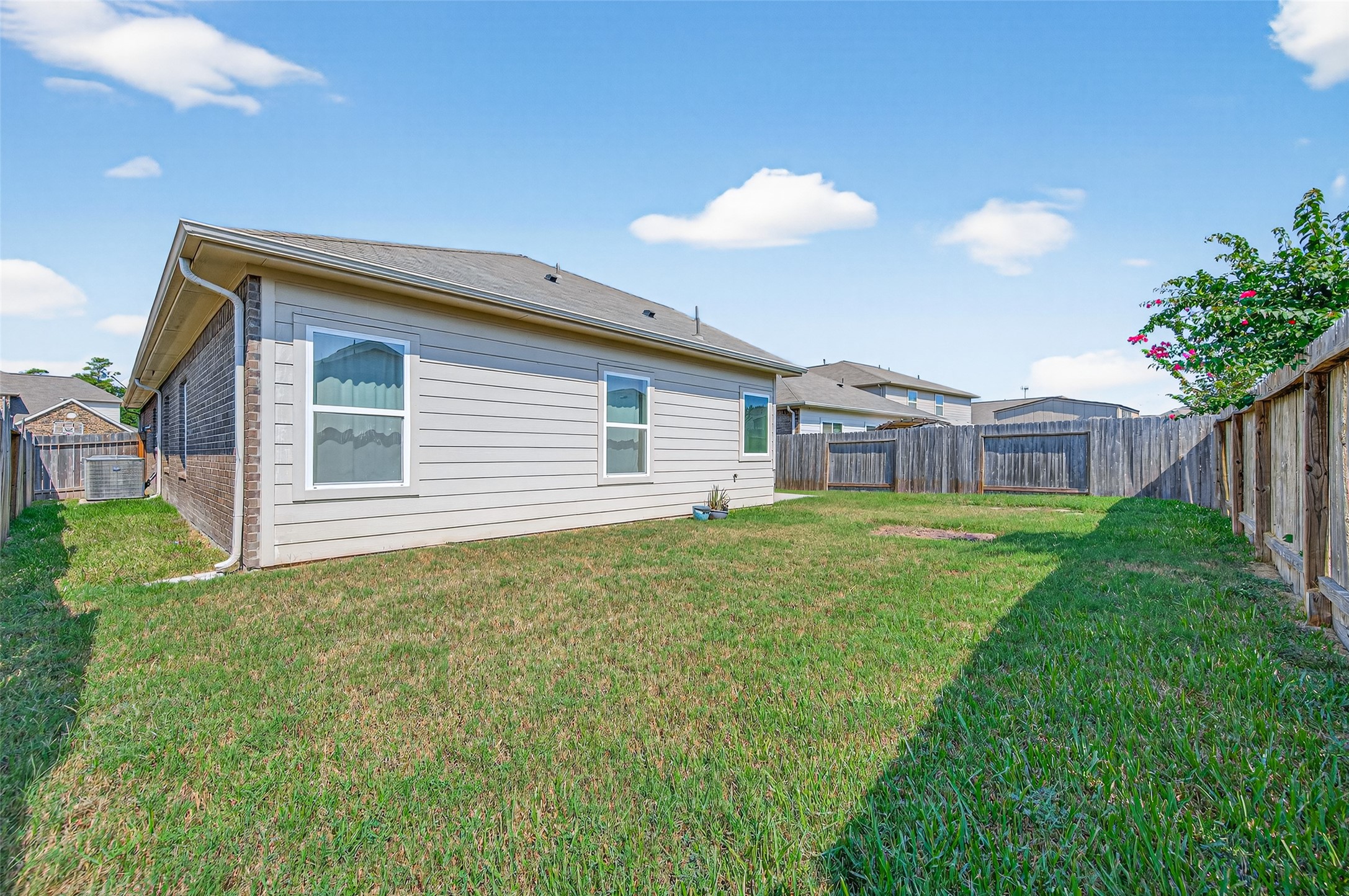 1418 Green Highland Dr Spring Spring, TX 77373 - Photo 36 of 39