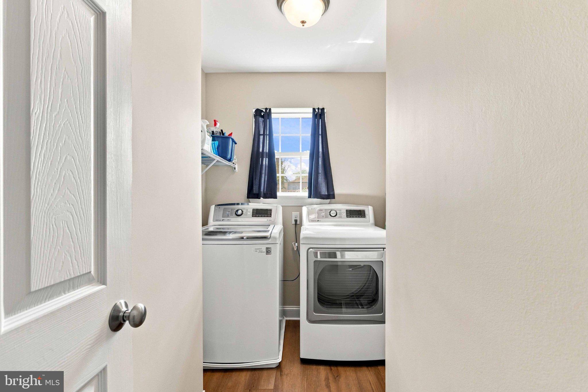 50 Pheasant Ridge Road Dillsburg, PA 17019 - Photo 33 of 39 Bright and functional laundry space.