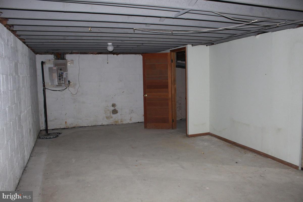 261 Champion Way Sewell, NJ 08080 - Photo 14 of 37