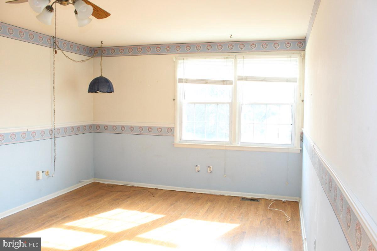 261 Champion Way Sewell, NJ 08080 - Photo 17 of 37