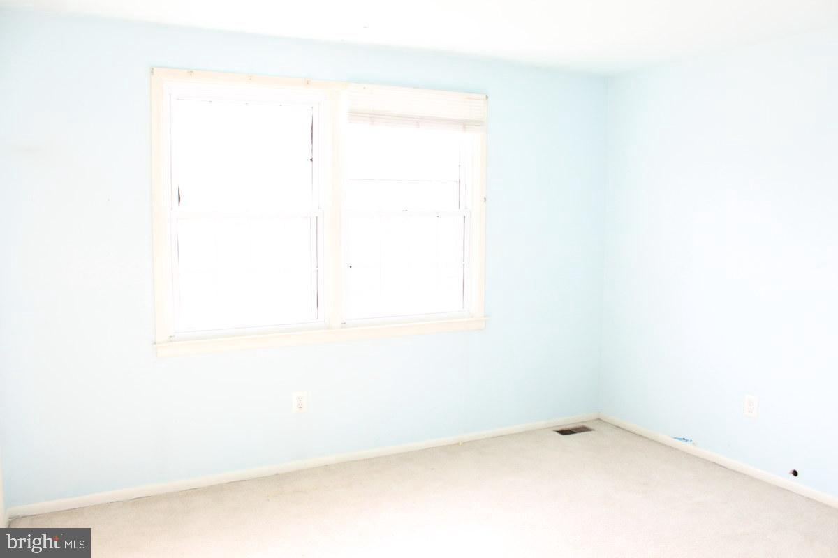261 Champion Way Sewell, NJ 08080 - Photo 22 of 37