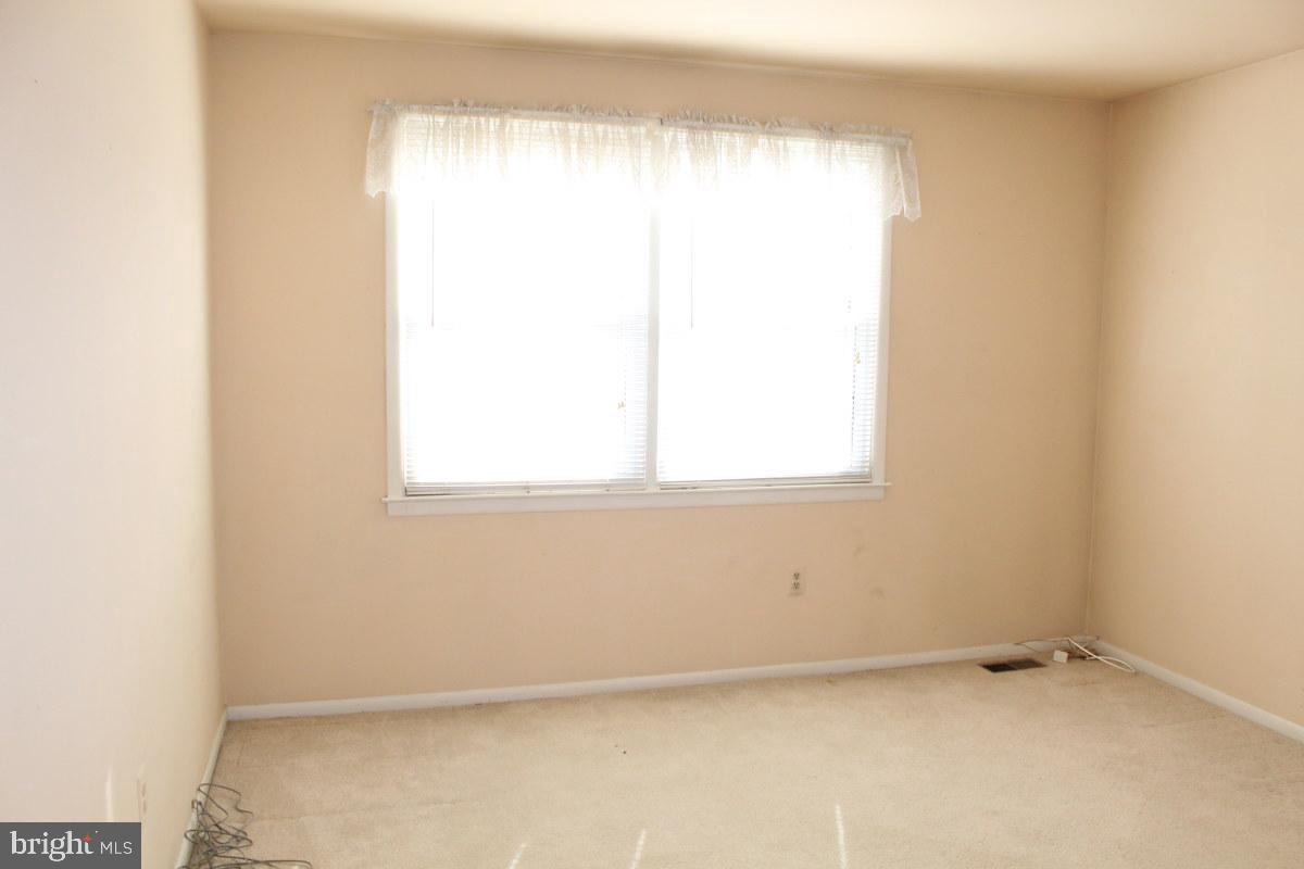 261 Champion Way Sewell, NJ 08080 - Photo 28 of 37