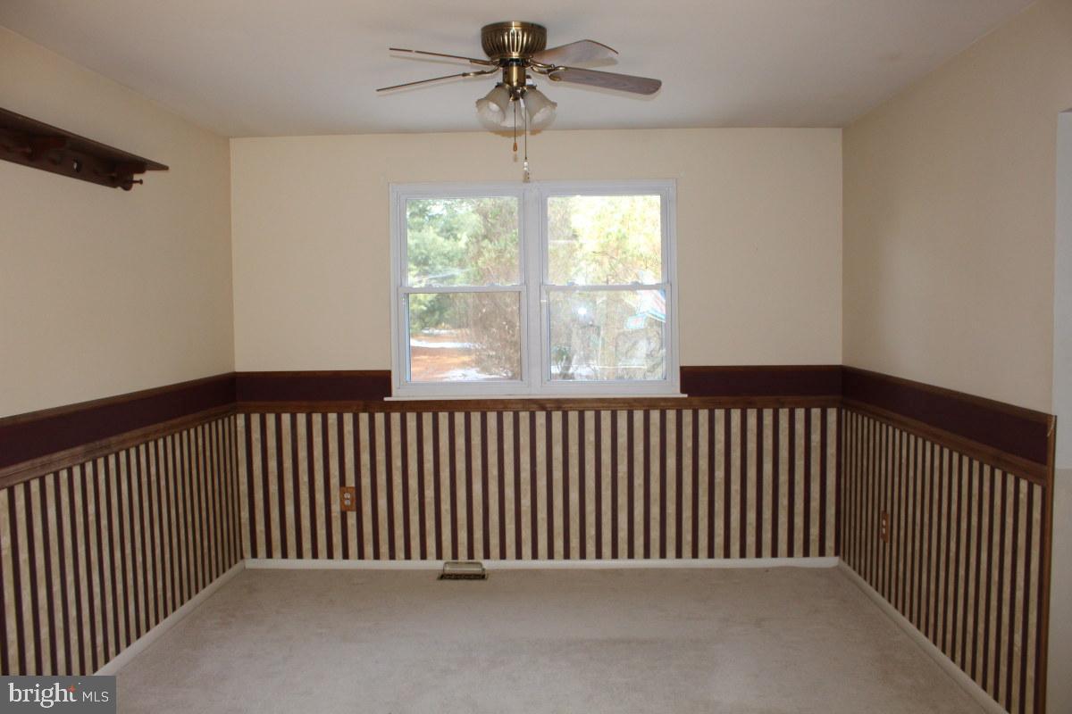 261 Champion Way Sewell, NJ 08080 - Photo 4 of 37