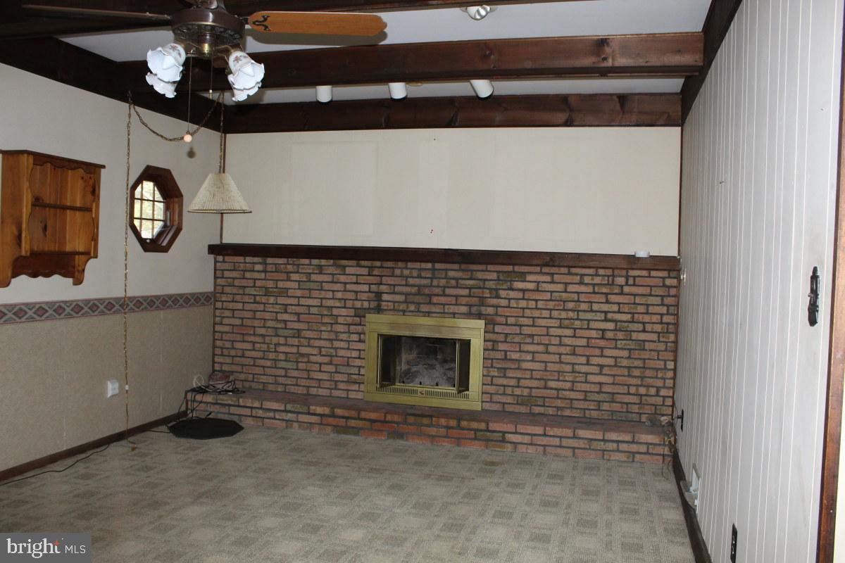 261 Champion Way Sewell, NJ 08080 - Photo 8 of 37