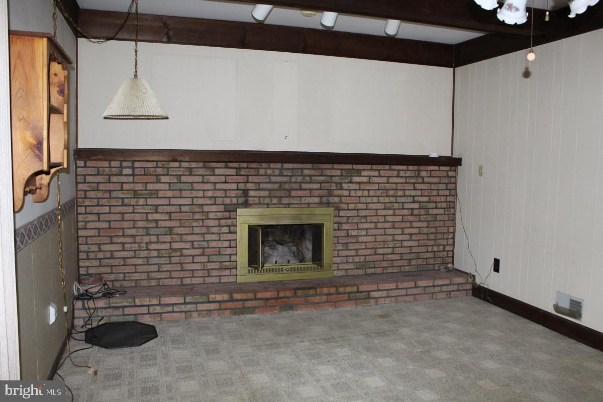 261 Champion Way Sewell, NJ 08080 - Photo 9 of 37