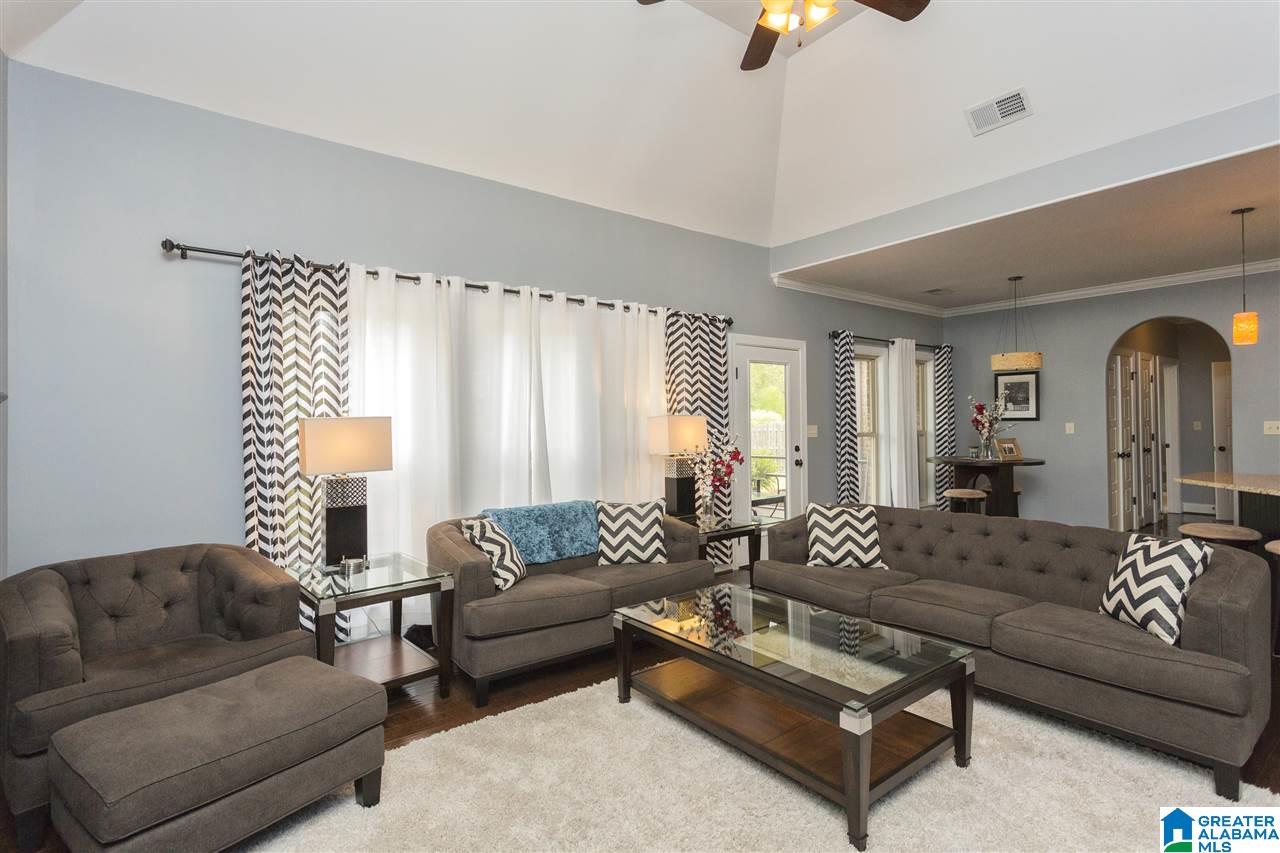 216 Dunrobin Cove Pelham, AL 35124 - Photo 19 of 37