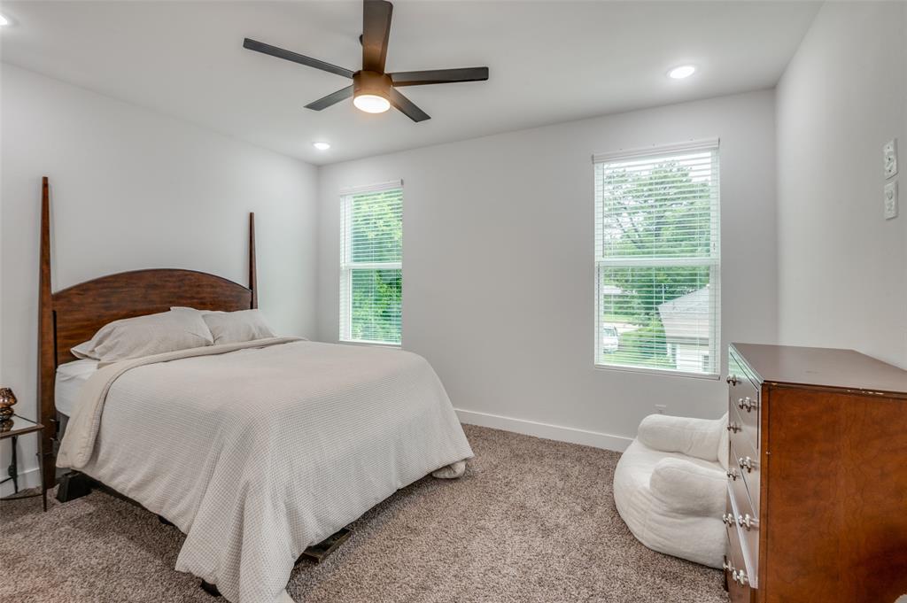 2325 Budd Street Dallas, TX 75215 - Photo 6 of 12