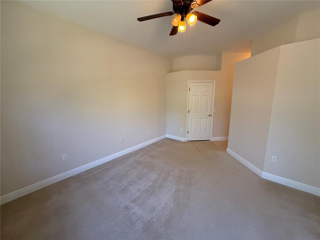 8153 Miramar Way Lakewood Ranch, FL 34202 - Photo 18 of 42