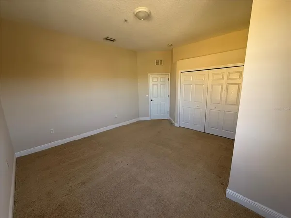 $2,500 | 8153 Miramar Way, Lakewood Ranch, FL 34202