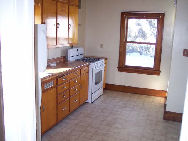 627 North Pelham Street Rhinelander, WI 54501 - Photo 4 of 9 Gallery Image 4