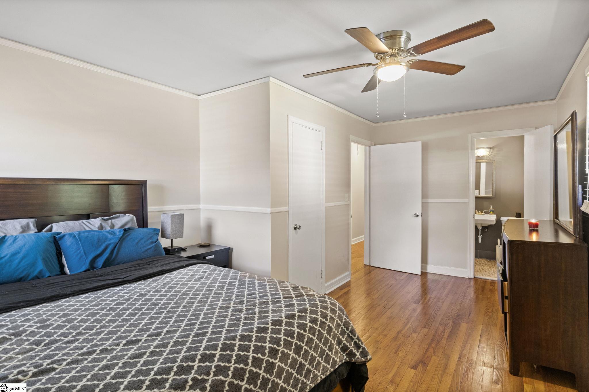 4009 Edwards Road Taylors, SC 29687 - Photo 12 of 22 Gallery Image 12