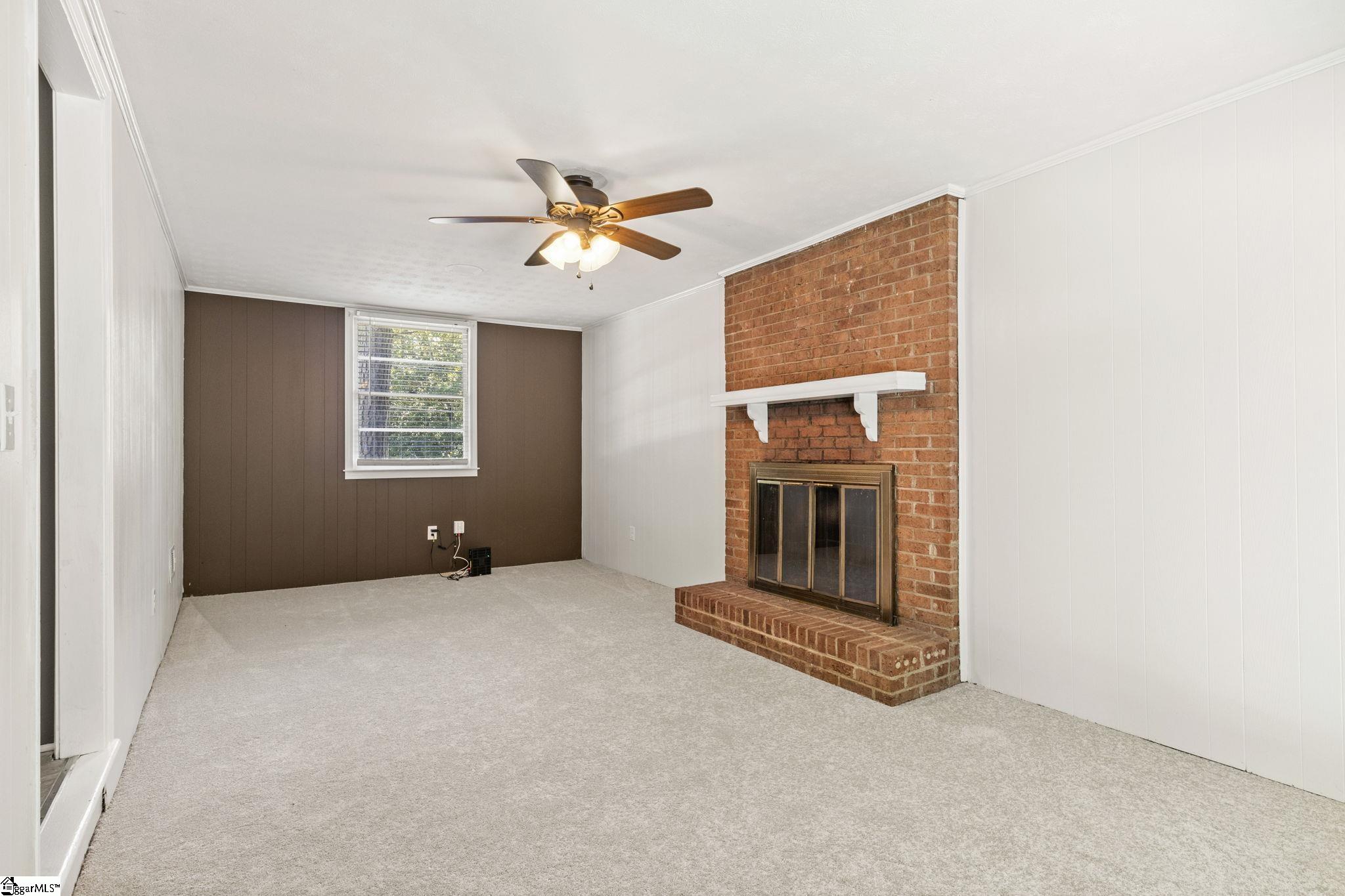 4009 Edwards Road Taylors, SC 29687 - Photo 9 of 22 Gallery Image 9