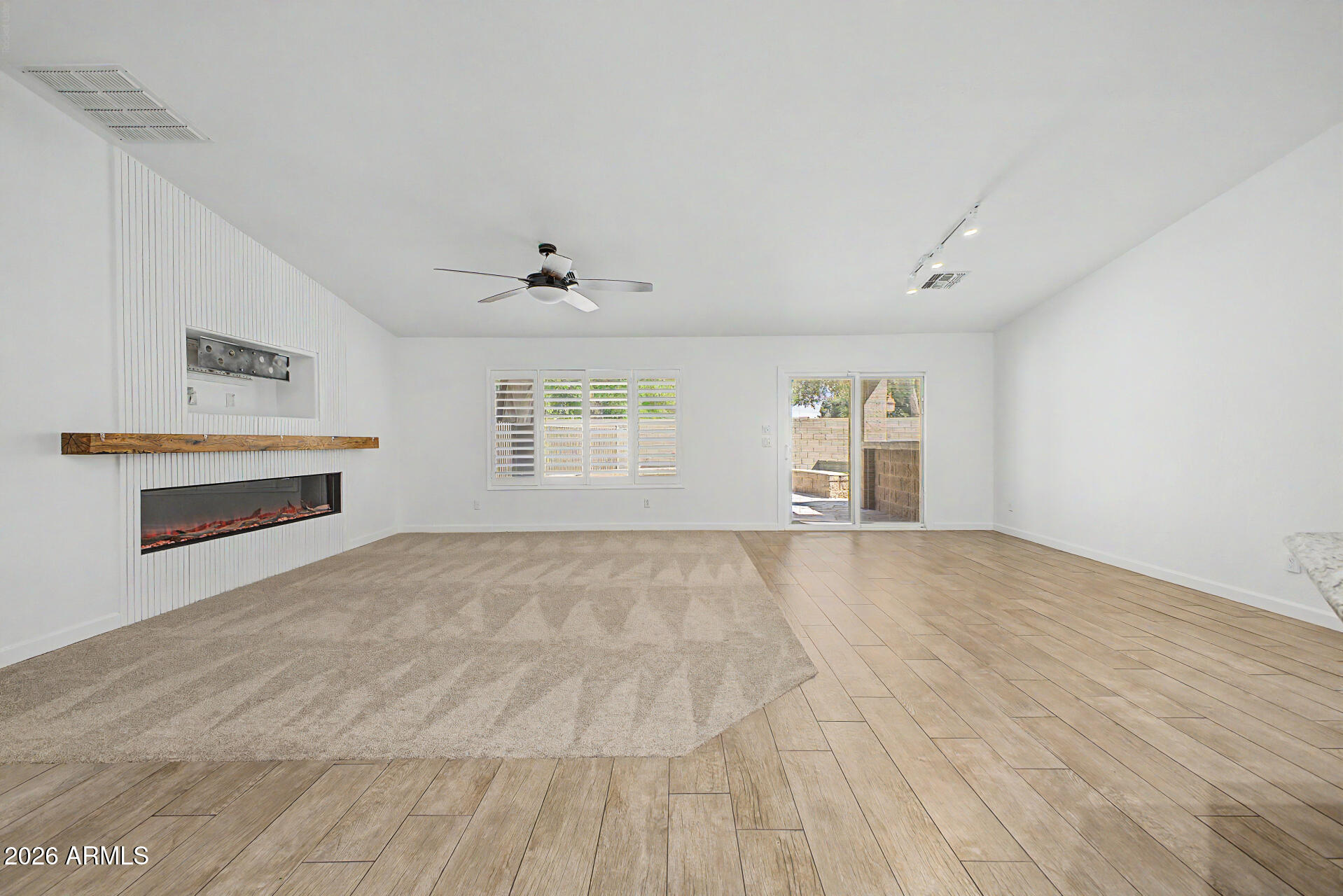 3797 East Diamond Road Gilbert, AZ 85297 - Photo 5 of 50