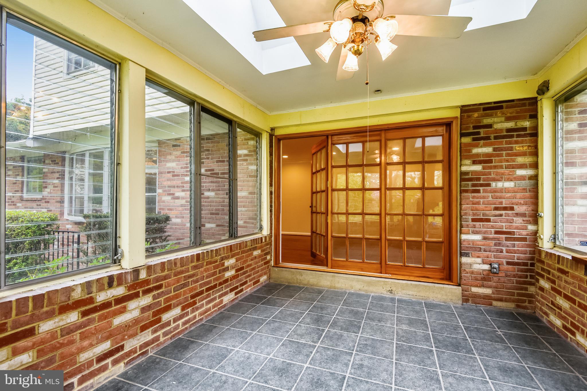 7712 Groton Road Bethesda, MD 20817 - Photo 8 of 35