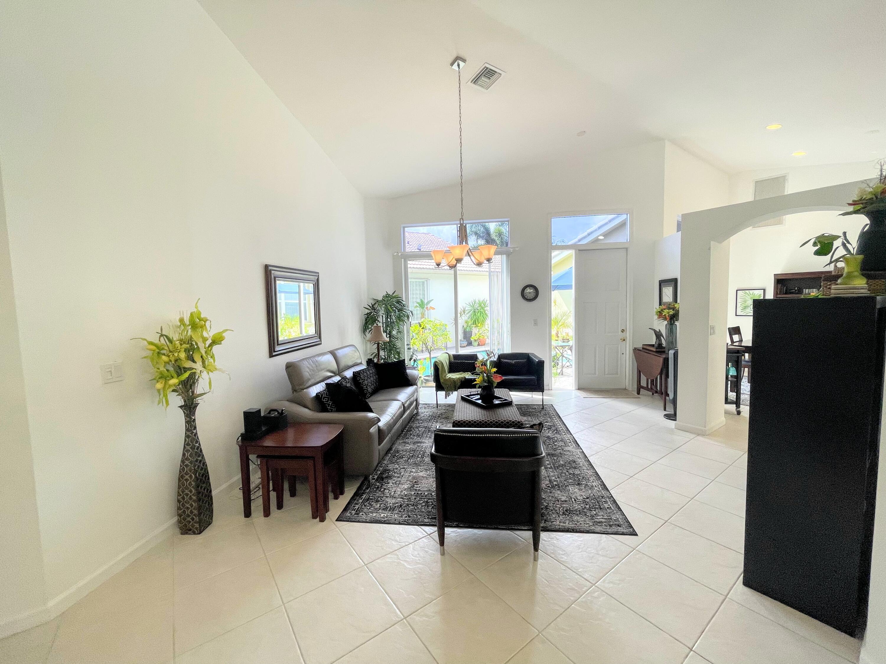 7060 Northwest Turtle Walk Boca Raton, FL 33487 - Photo 20 of 51 LIVING ROOM