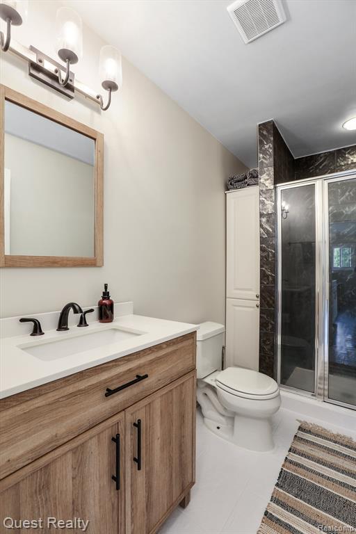 1850 Cambridge Road Berkley, MI 48072 - Photo 25 of 42