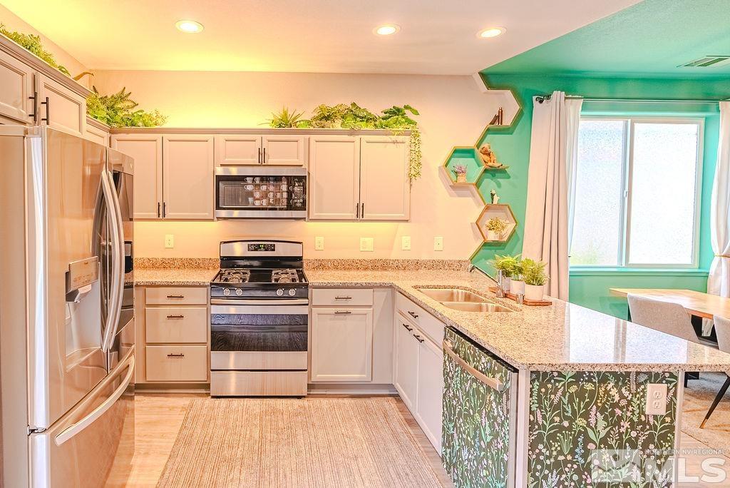 3620 Oaklawn Street Reno, NV 89512 - Photo 7 of 31 Photo 7