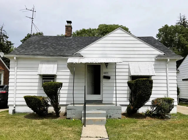 $70,000 | 18573 McCormick Street, Detroit, MI 48224