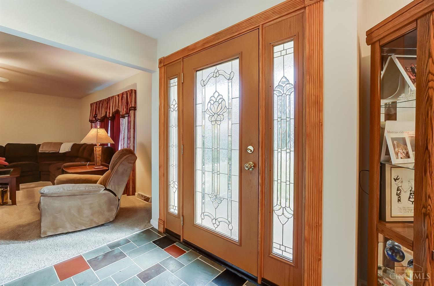 5096 Foley Road Cincinnati, OH 45238 - Photo 3 of 37 Gallery Image 3