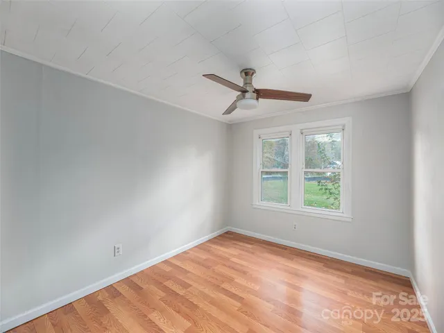 $250,000 | 39 Hemphill Road, Waynesville, NC 28785