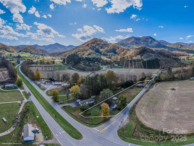 $250,000 | 39 Hemphill Road, Waynesville, NC 28785