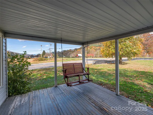 $250,000 | 39 Hemphill Road, Waynesville, NC 28785