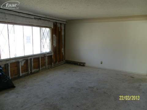 3211 O'Leary Road Flint, MI 48504 - Photo 3 of 10 20348760-2.JPG