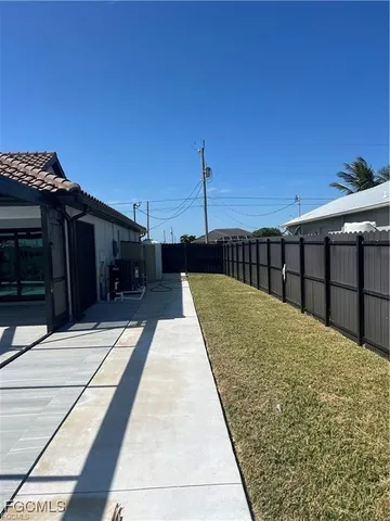 a view of a house with a small space