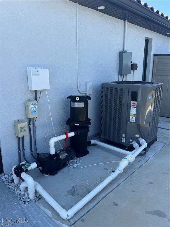 1215 Northwest 38th Avenue Cape Coral, FL 33993 - Photo 35 of 35 a living room with furniture