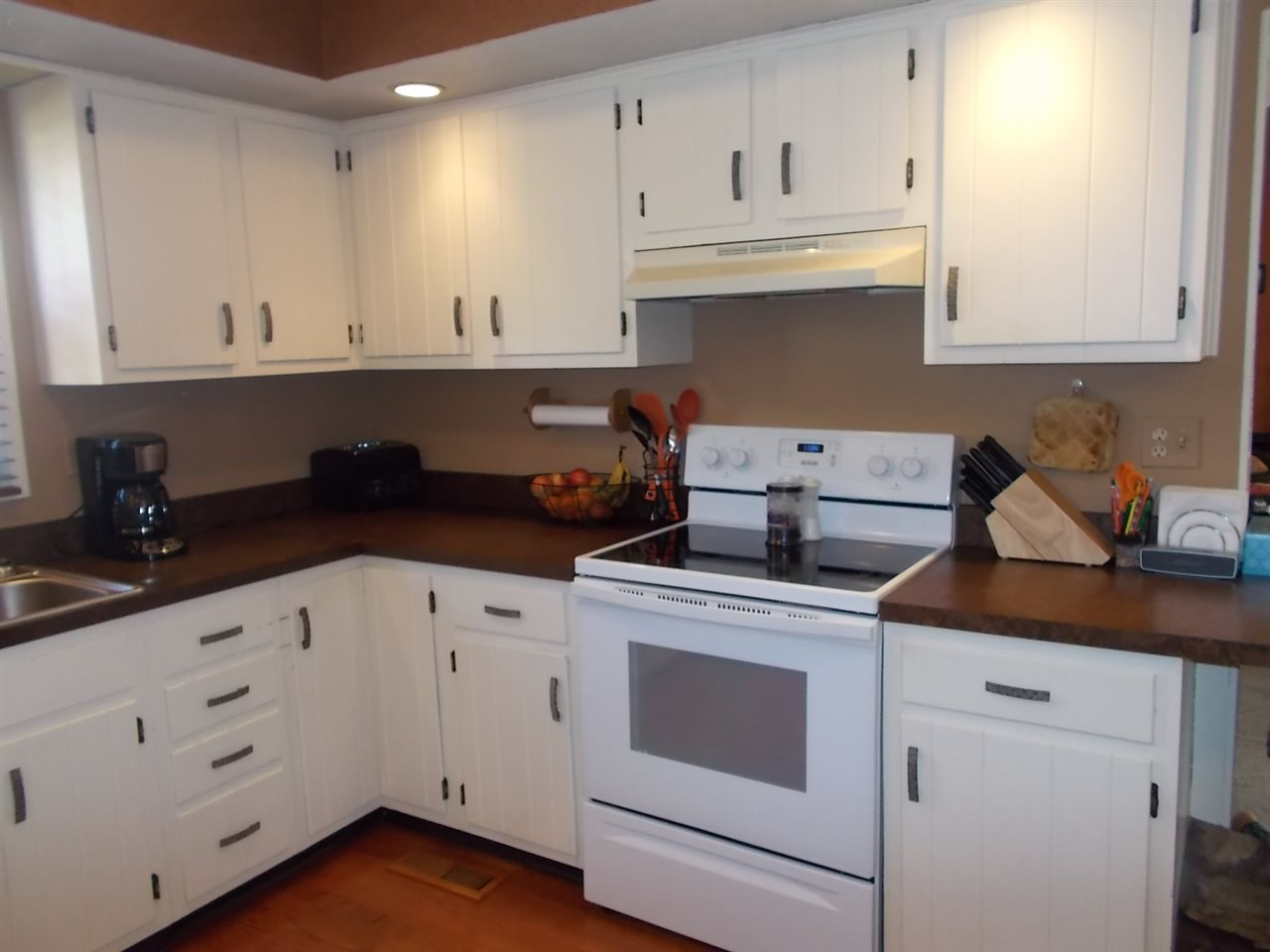 904 South Buckingham Road Yorktown, IN 47396 - Photo 14 of 36 Gallery Image 14