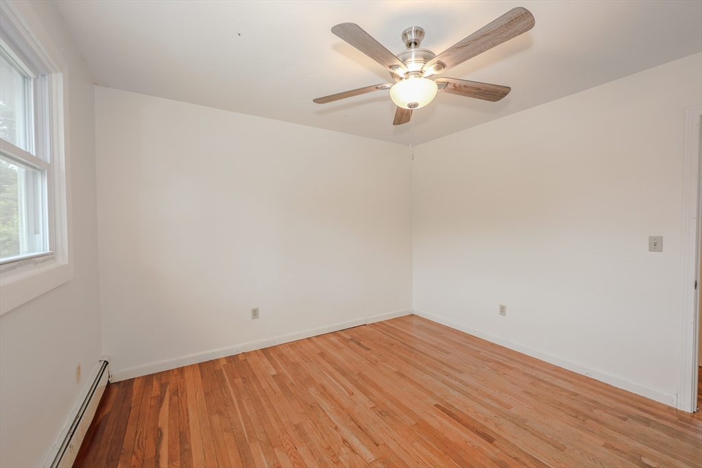 6 Whitehall Terrace Hooksett, NH 03106 - Photo 13 of 30