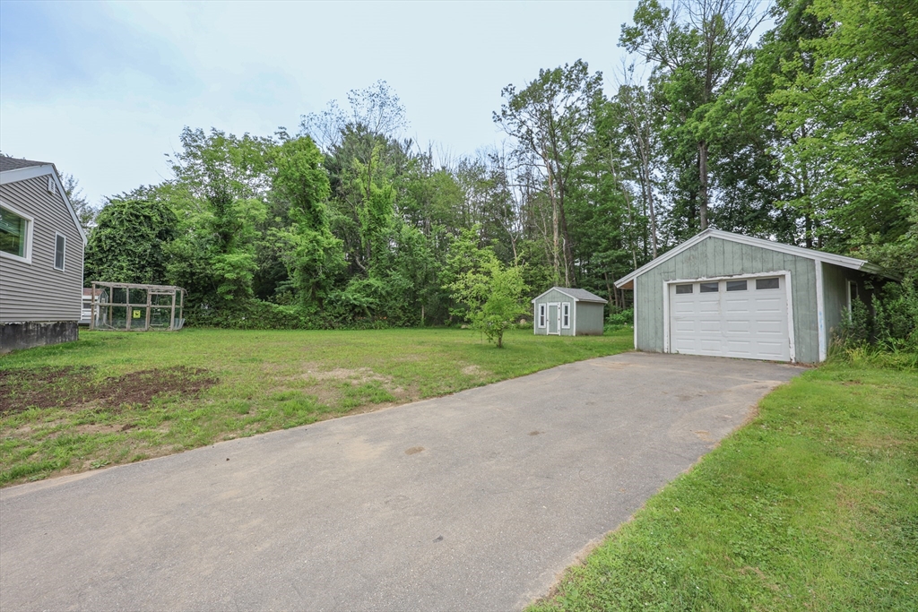 6 Whitehall Terrace Hooksett, NH 03106 - Photo 5 of 30