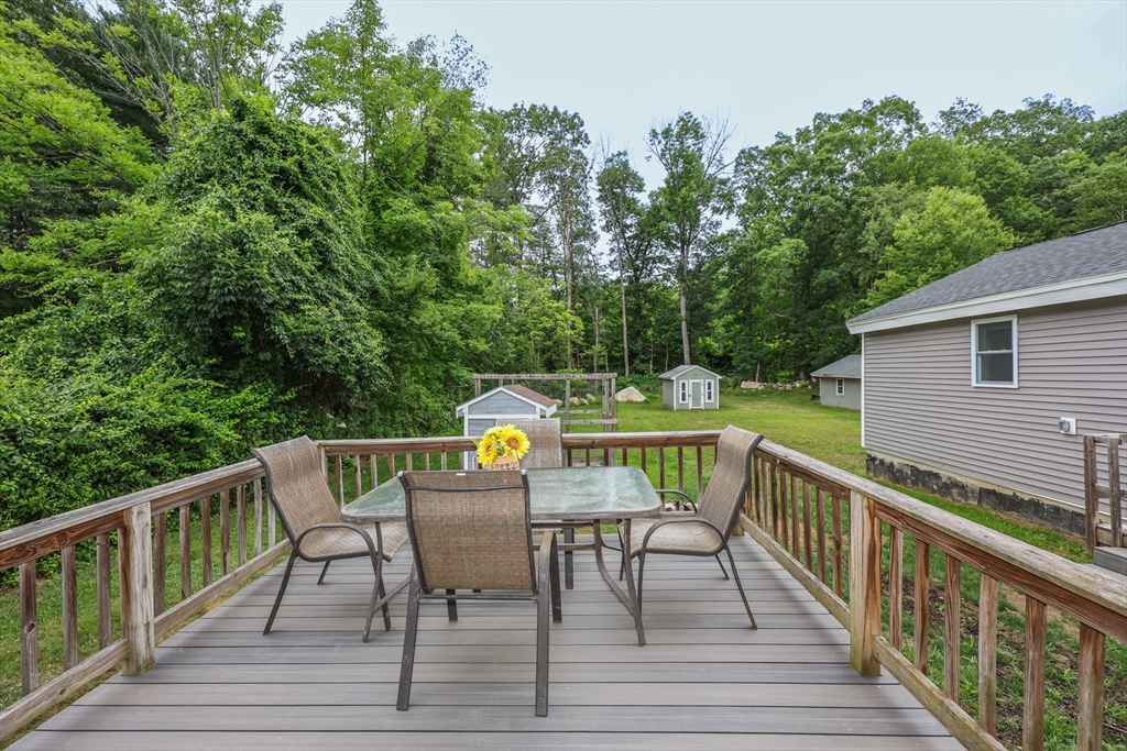 6 Whitehall Terrace Hooksett, NH 03106 - Photo 7 of 30