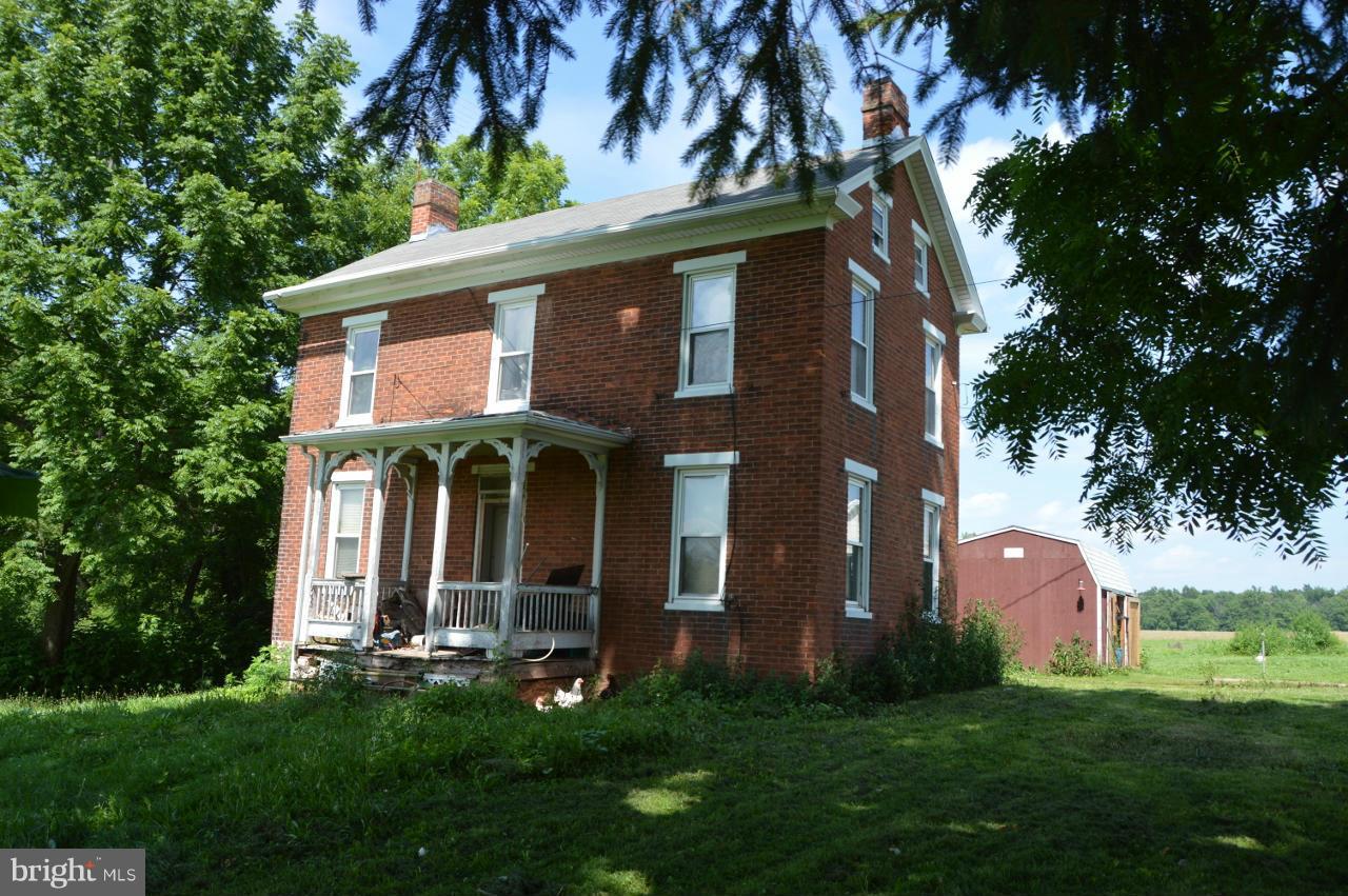 5219 Frock Road Taneytown, MD 21787 - Photo 10 of 17 front view of house with a yard